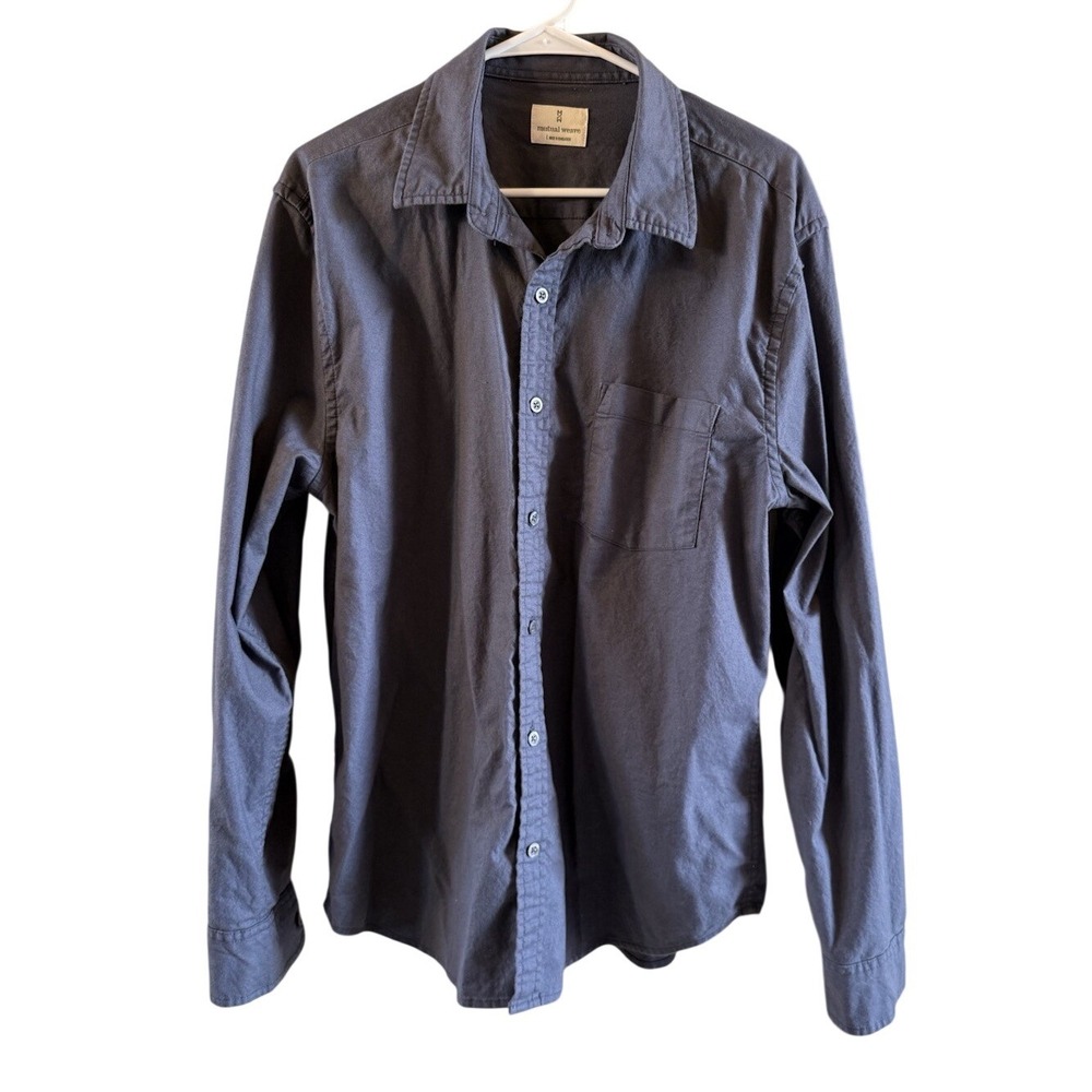 Mutual Weave Men's L Long Sleeve Button Down Shirt Blue Gray Elevated Basic EUC